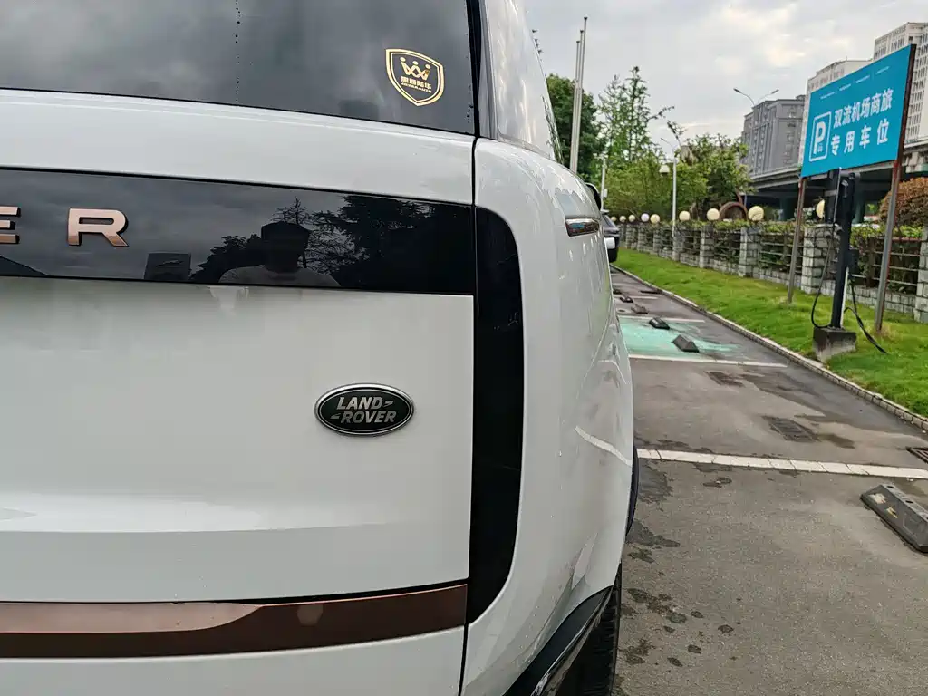 Land Rover Range Rover 2024
