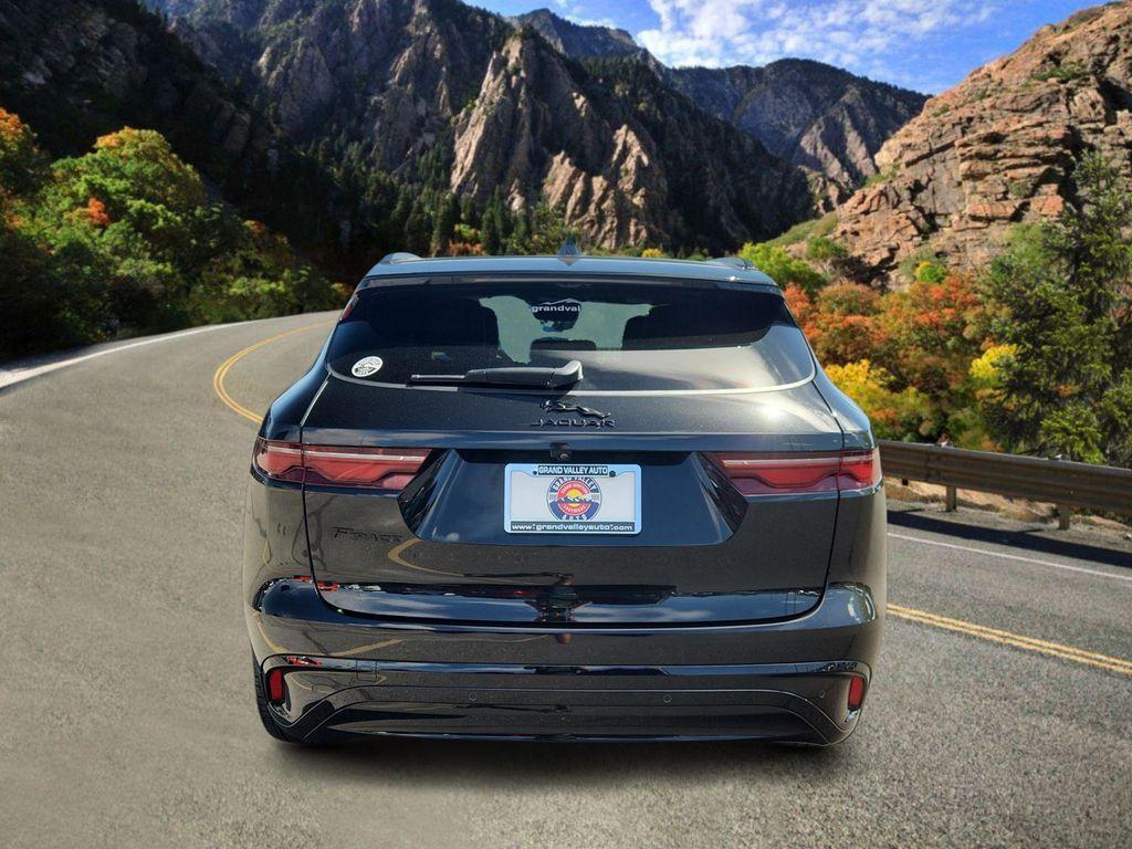 Jaguar F-Pace 2022