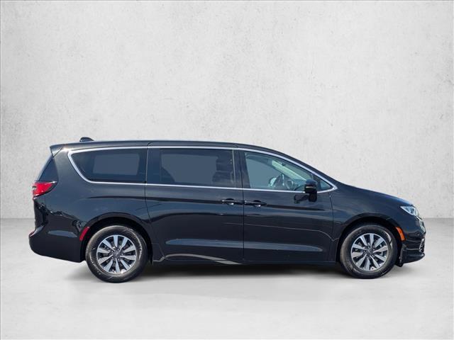 Chrysler Pacifica 2022