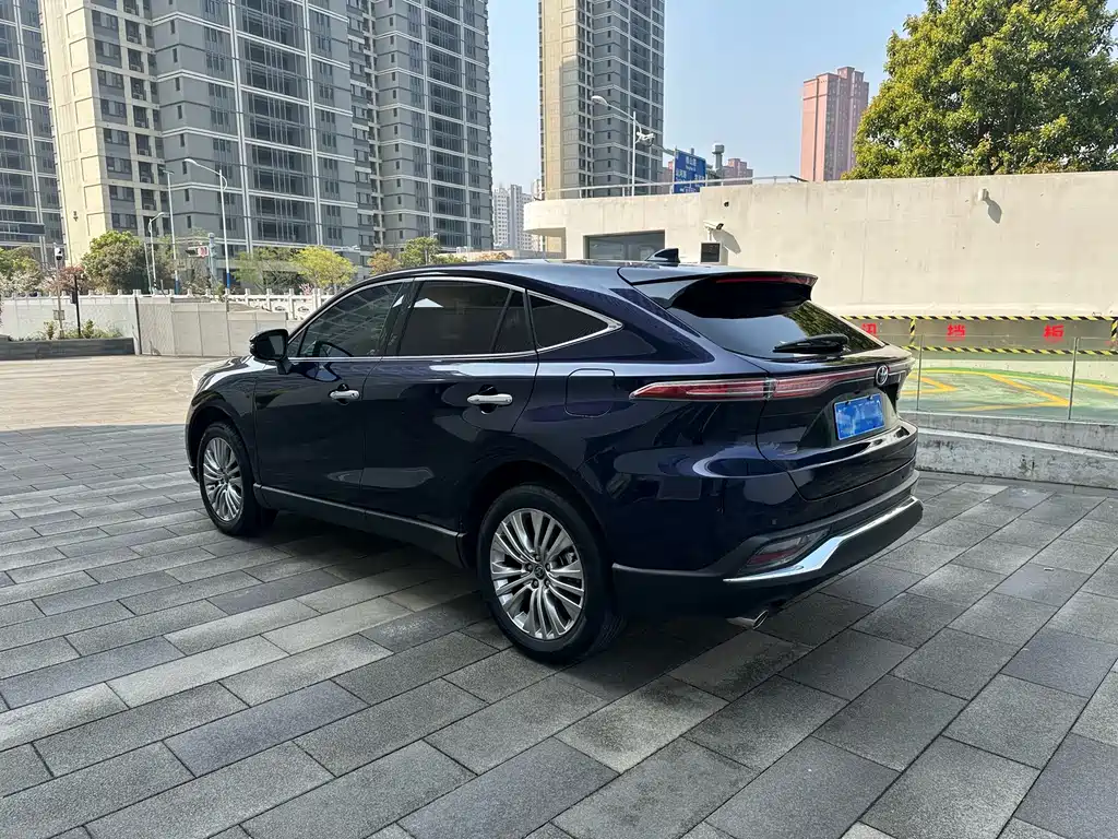 Toyota Harrier 2022