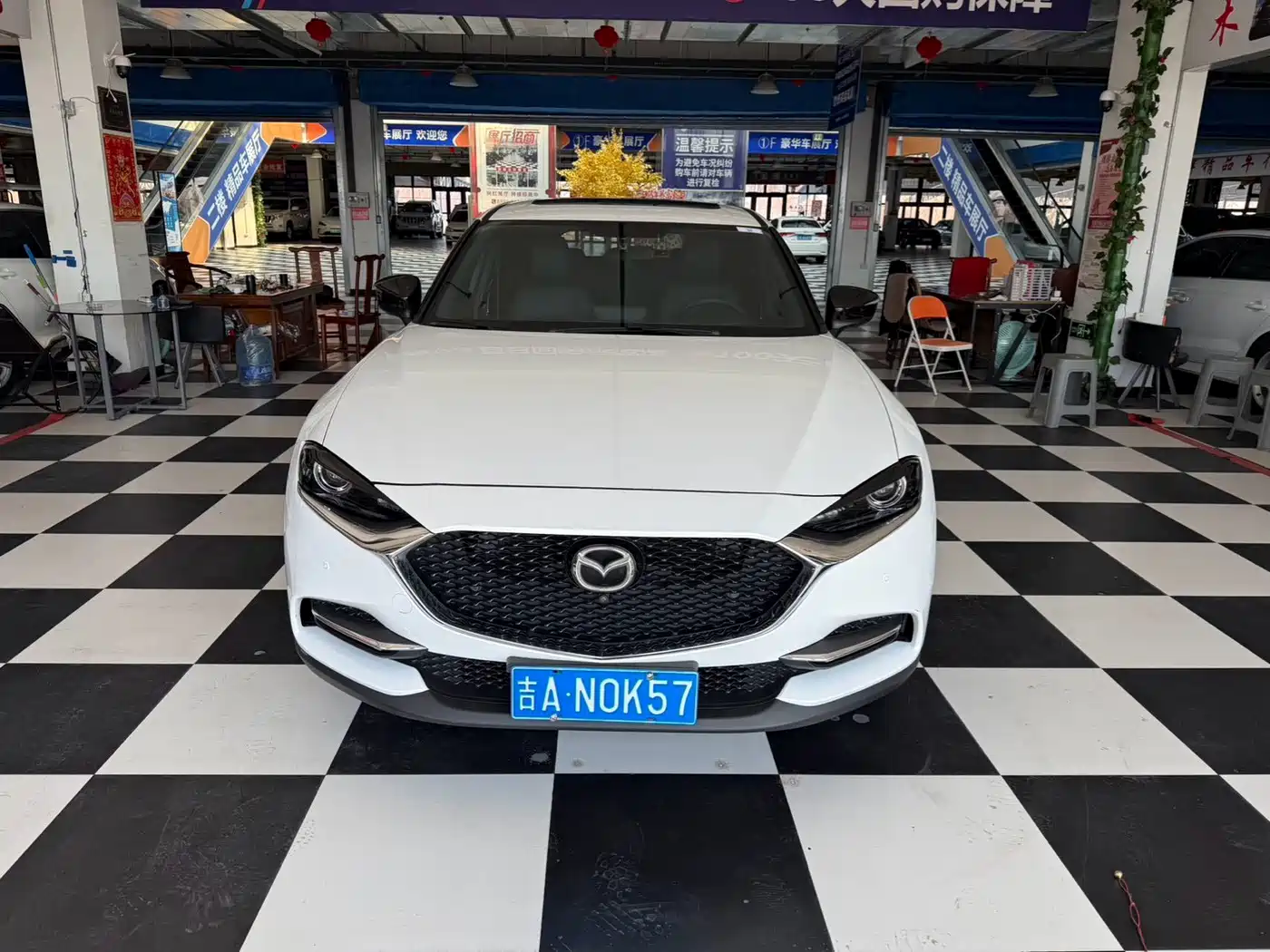 Mazda CX-4 2023