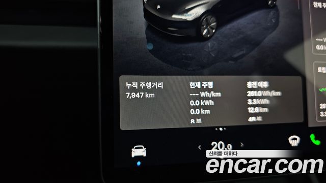 Tesla Model 3 2025