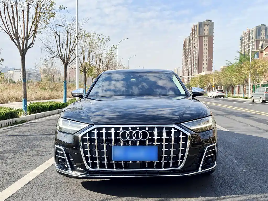 Audi A8 2021