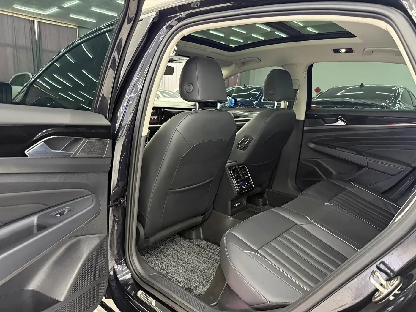 Volkswagen Passat 2023