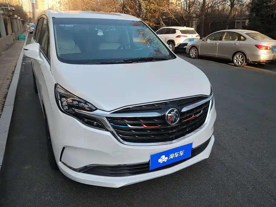 Buick GL8 2021