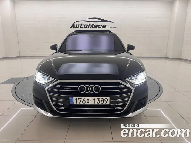 Audi A8 2021