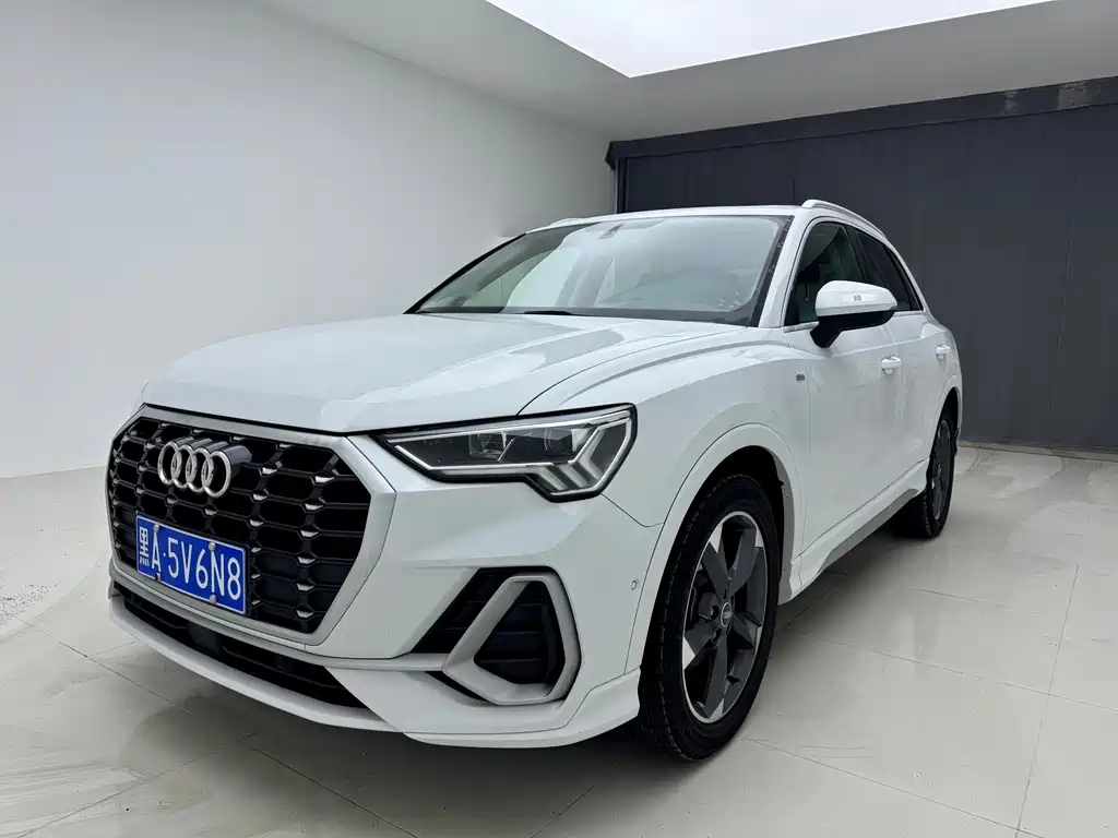 Audi Q3 2022