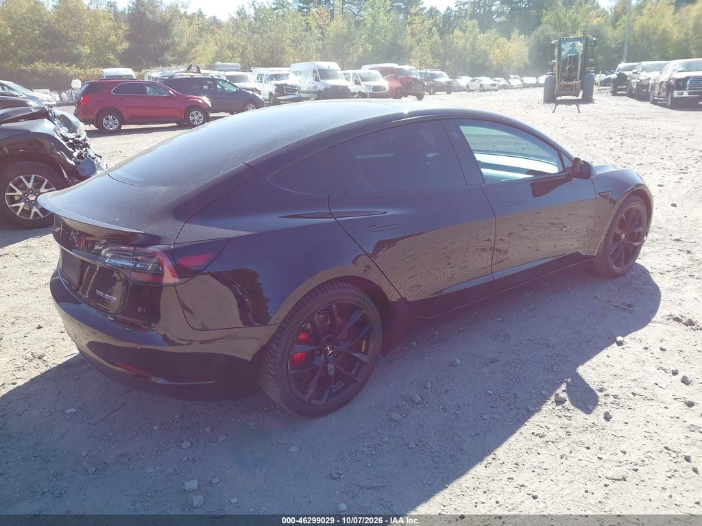 Tesla Model 3 2022