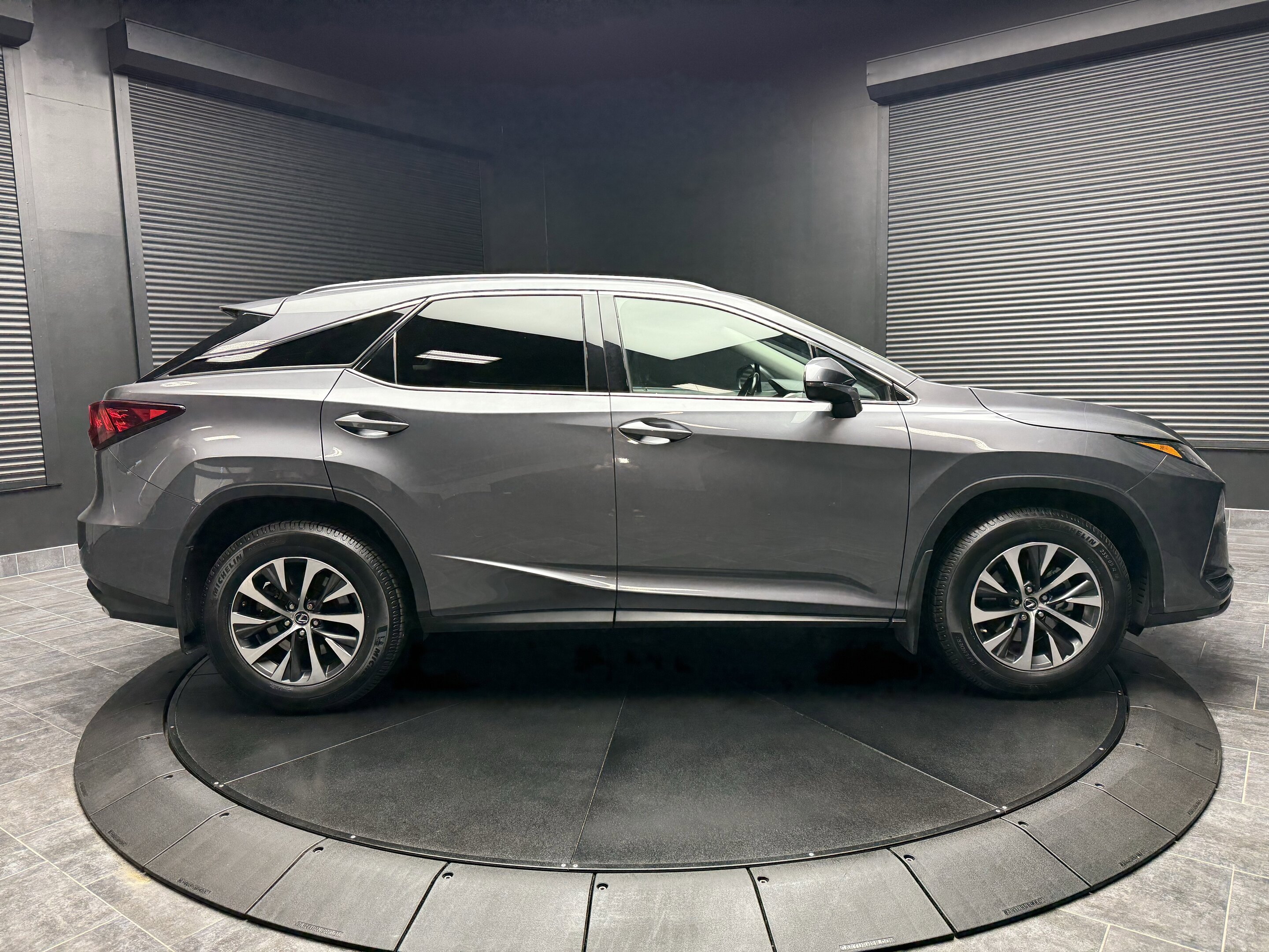 Lexus RX 2021