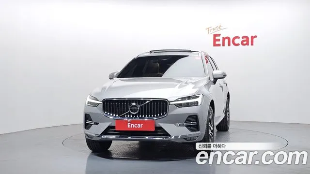 Volvo XC60 2022