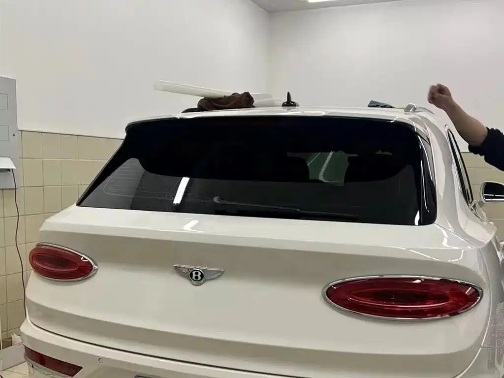 Bentley Bentayga 2024