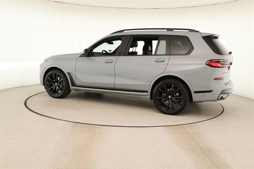 BMW X7 2023