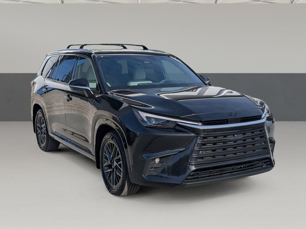 Lexus TX 2025