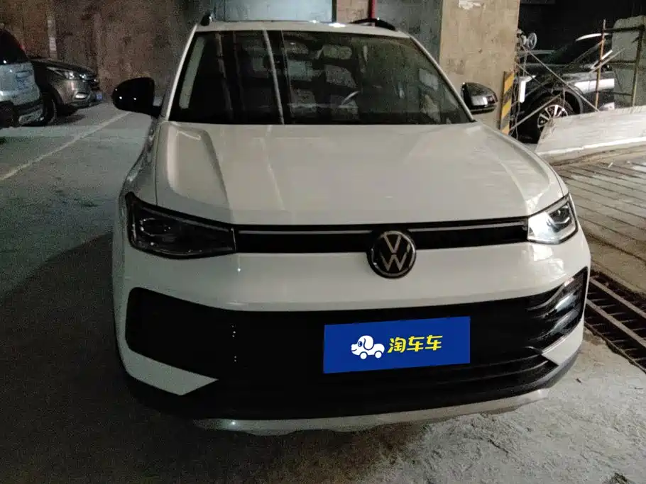 Volkswagen Tharu 2025