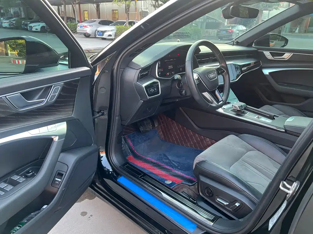 Audi A6 2024