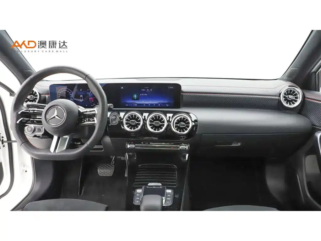 Mercedes-Benz A-Класс 2024
