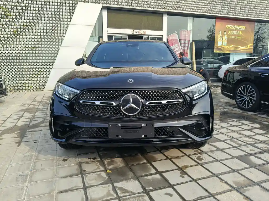 Mercedes-Benz GLC Coupe 2024