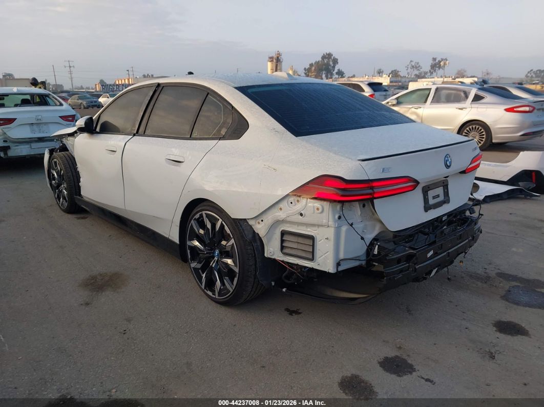 BMW i5 2024
