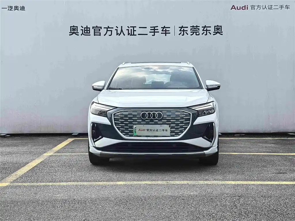 Audi Q4 e-tron 2025