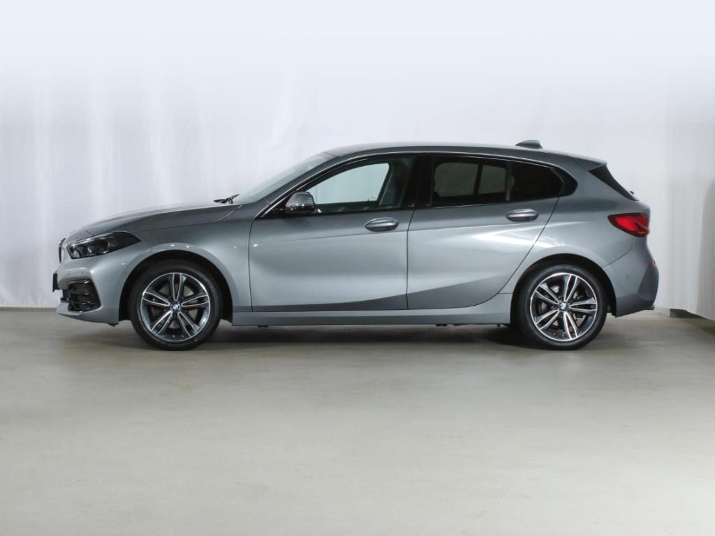 BMW 118 2022