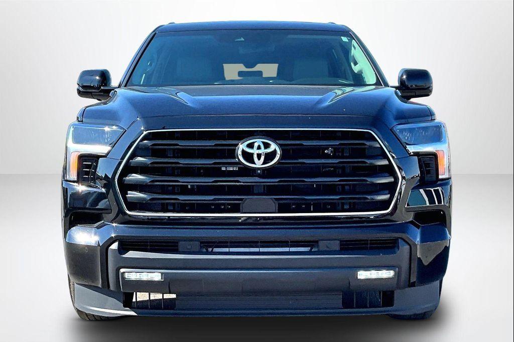Toyota Sequoia 2024