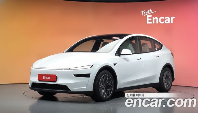 Tesla Model Y 2026