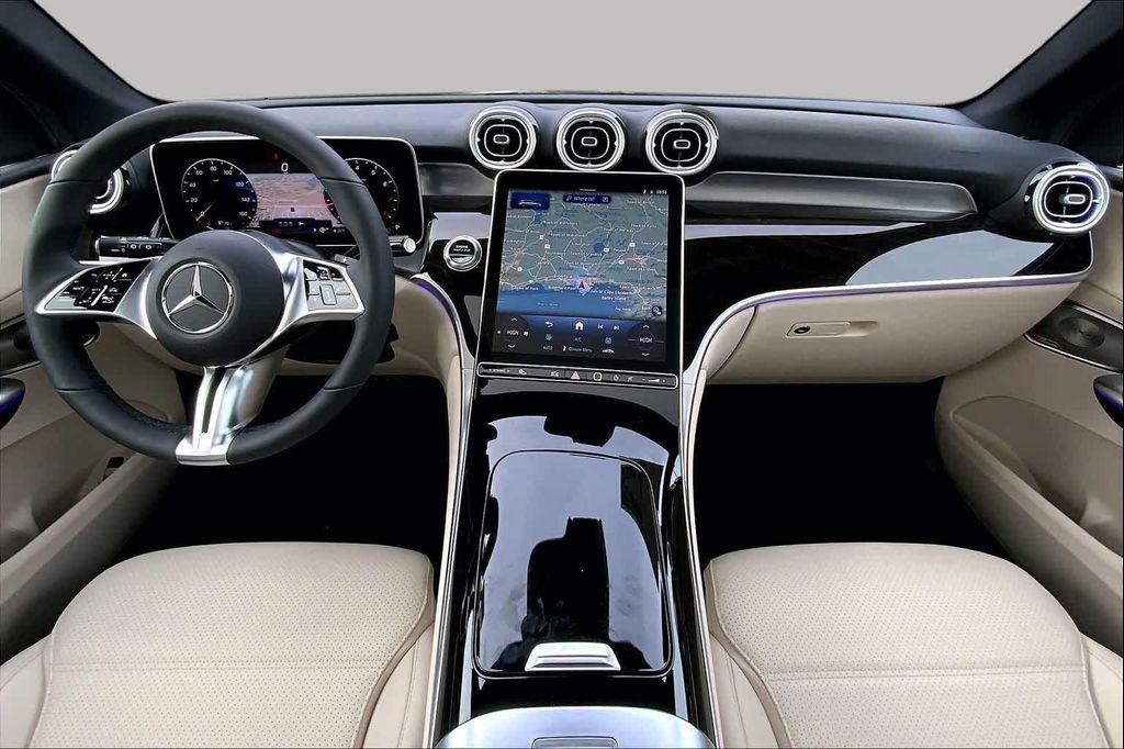 Mercedes-Benz GLC 300 2026