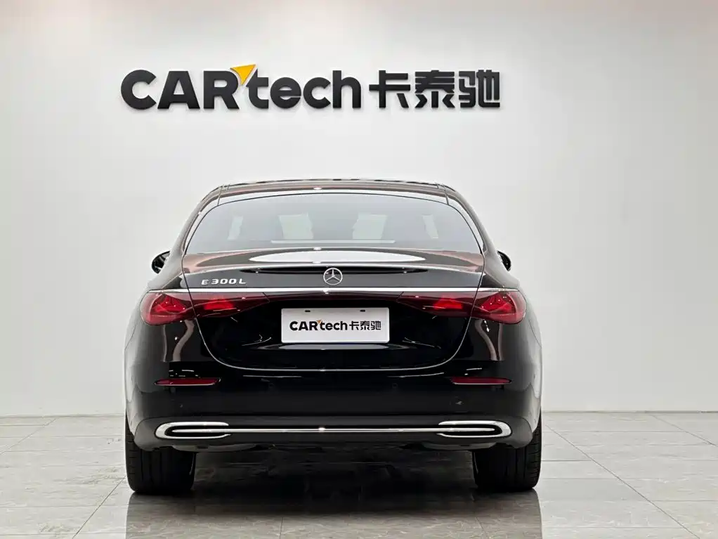 Mercedes-Benz E-Класс 2025