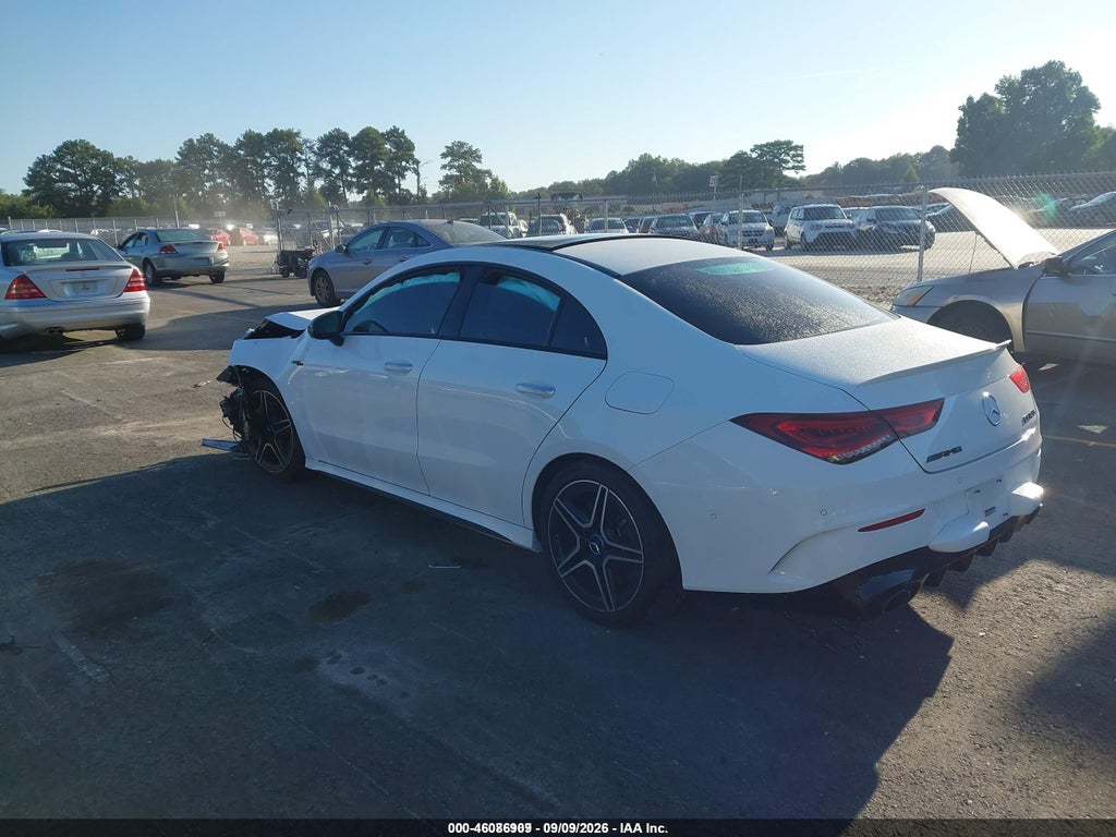 Mercedes-Benz CLA 2022
