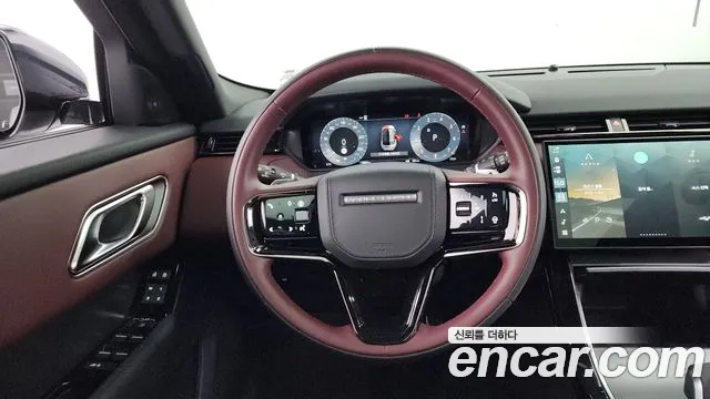 Land Rover Range Rover Velar 2024