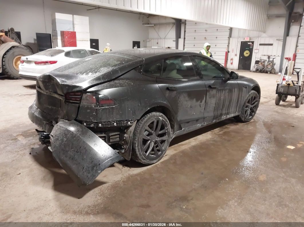 Tesla Model S 2023