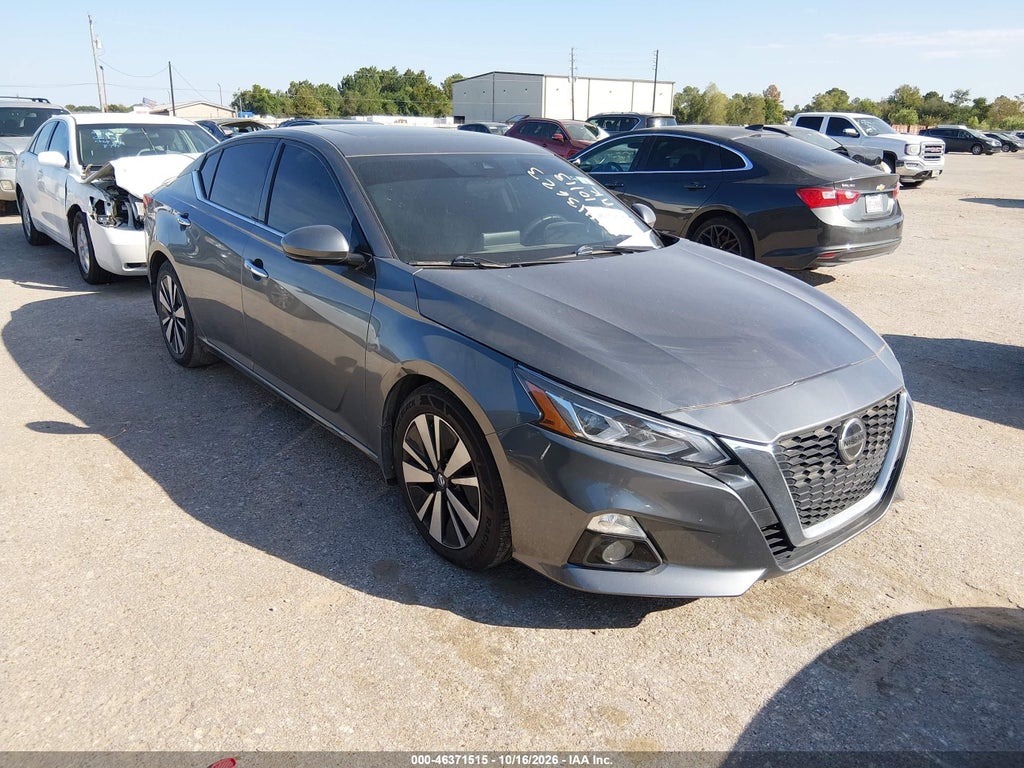 Nissan Altima 2022