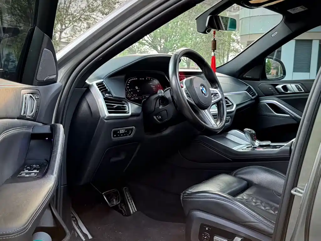 BMW X6 M 2023