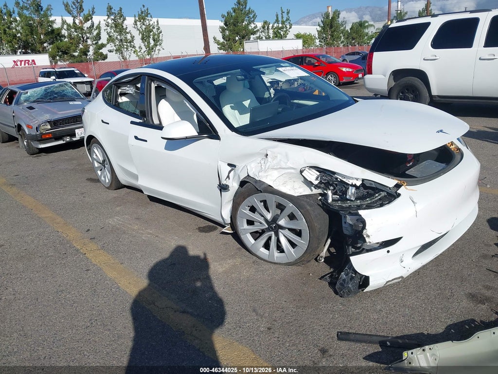 Tesla Model 3 2022