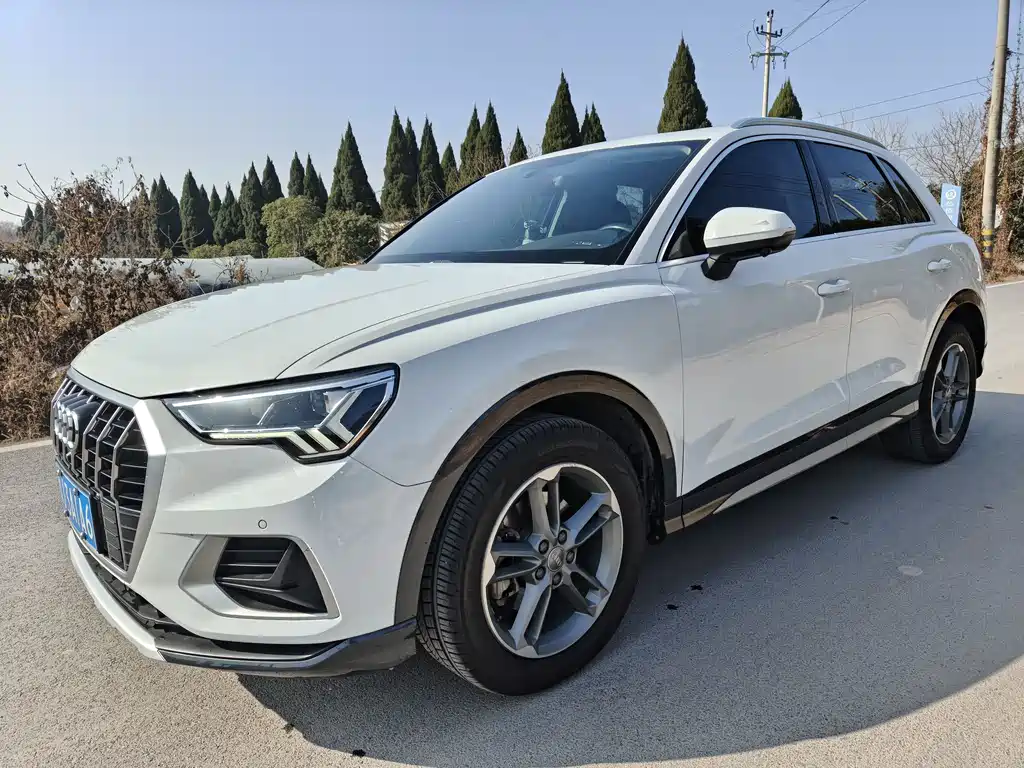 Audi Q3 2021