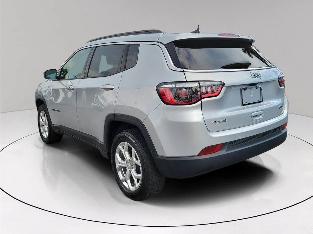 Jeep Compass 2024