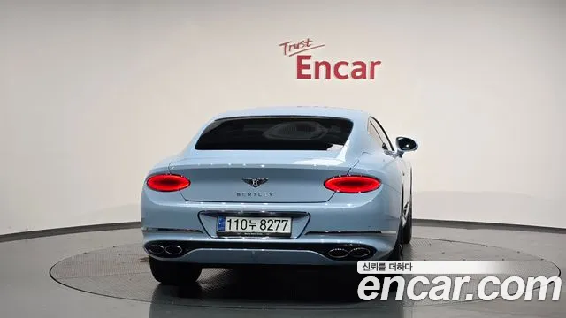 Bentley Continental 2021