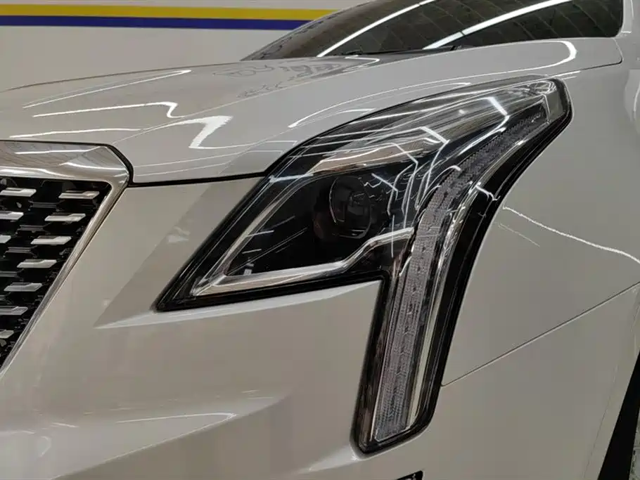 Cadillac XT5 2021
