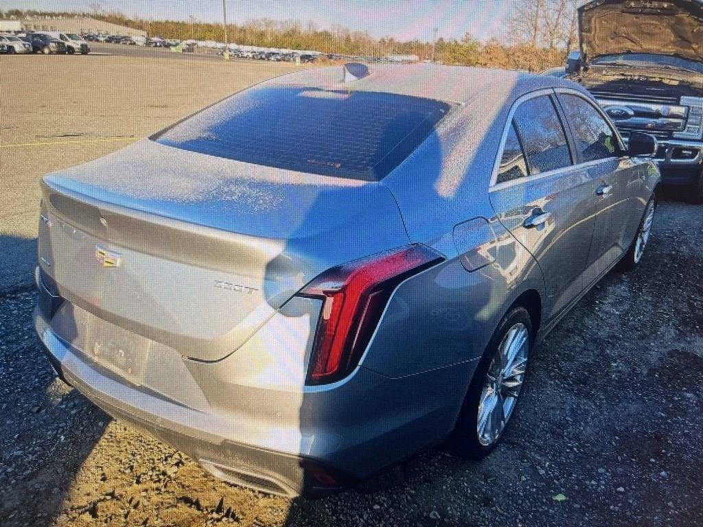 Cadillac CT4 2023
