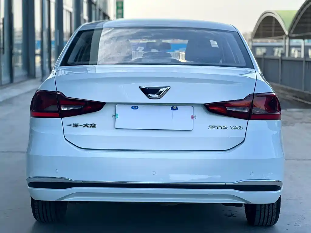 Jetta VA3 2021