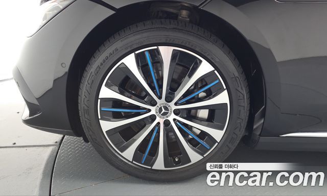 Mercedes-Benz EQE 2023