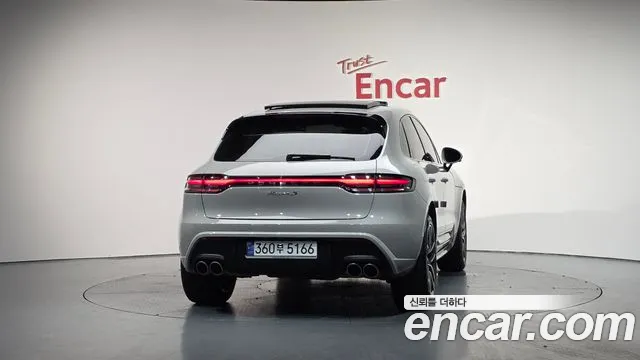 Porsche Macan 2024