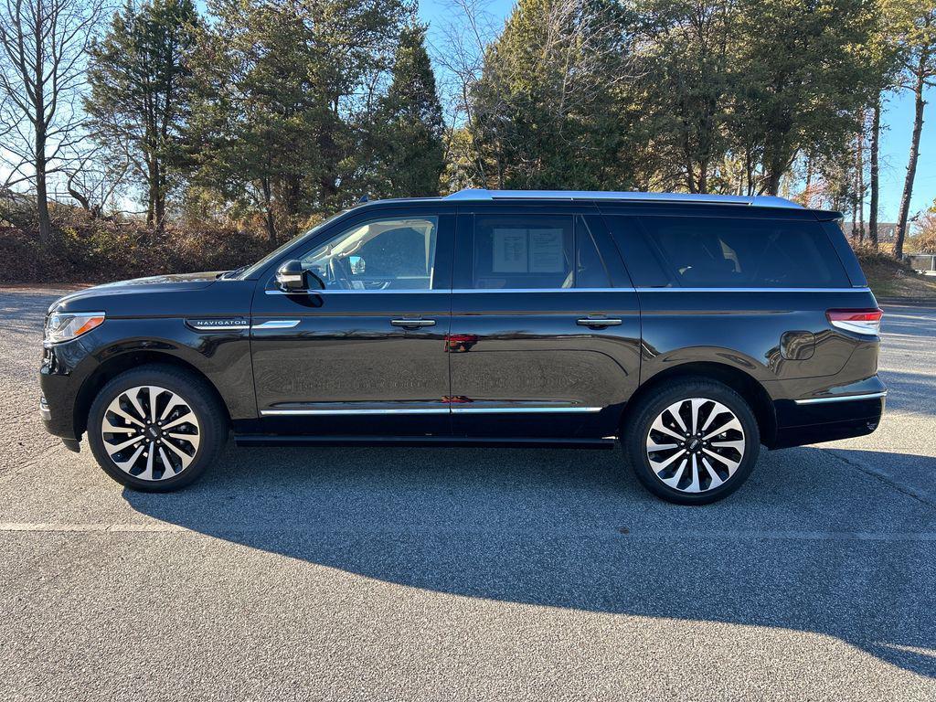 Lincoln Navigator 2023