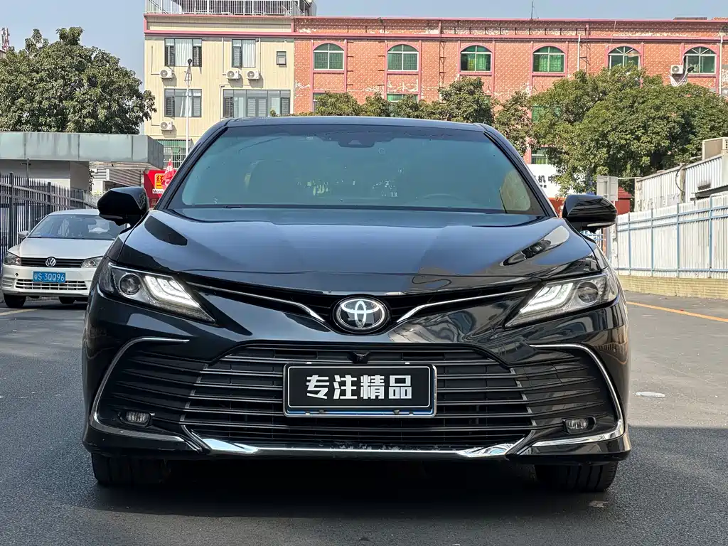 Toyota Camry 2023