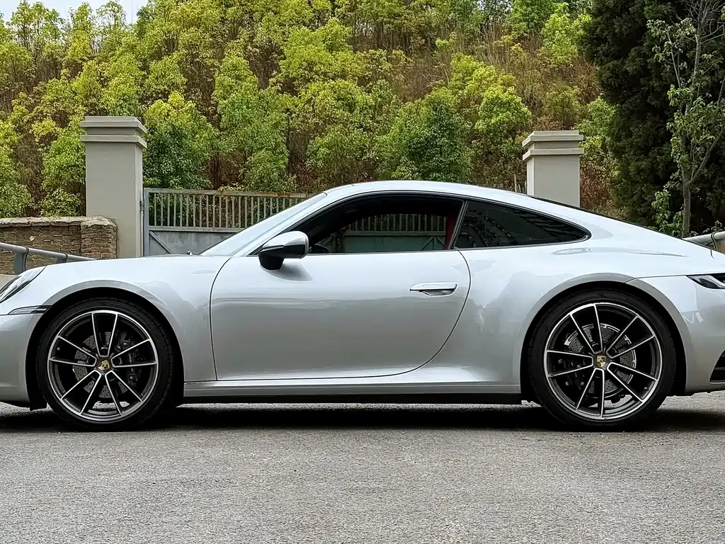 Porsche 911 2022
