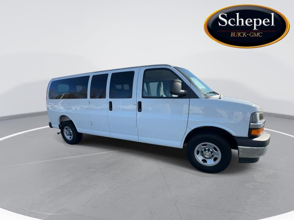 Chevrolet Express 2025
