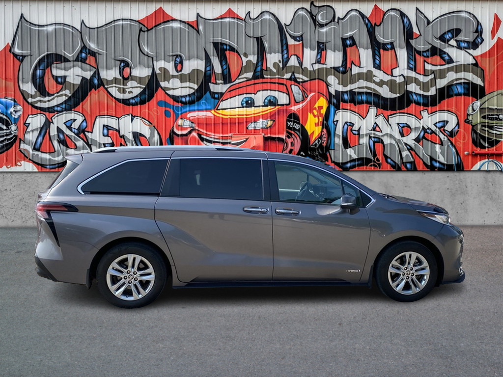 Toyota Sienna 2021