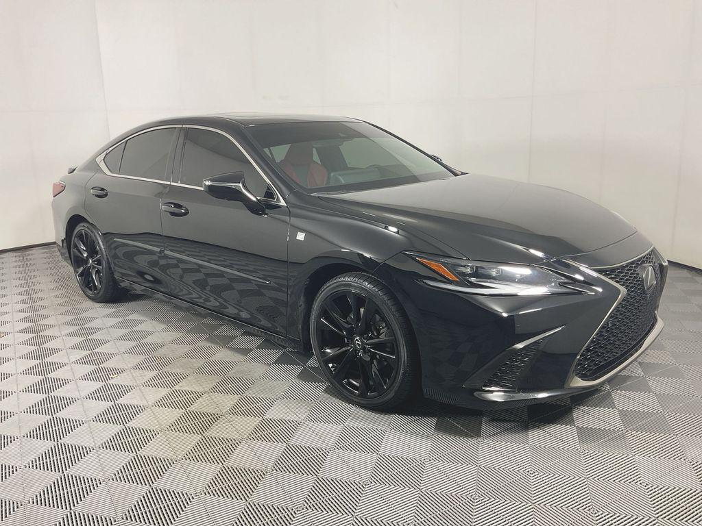 Lexus ES 2023