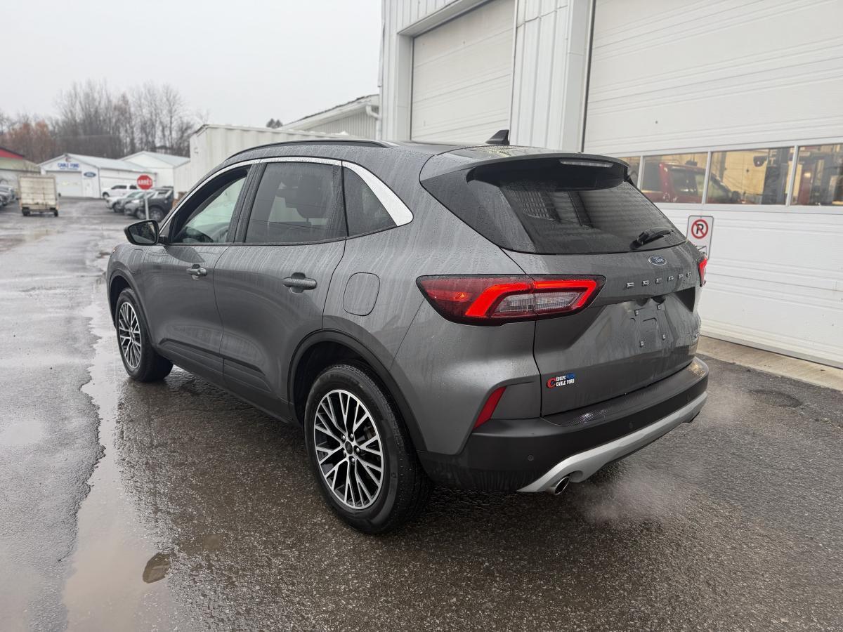 Ford Escape 2024