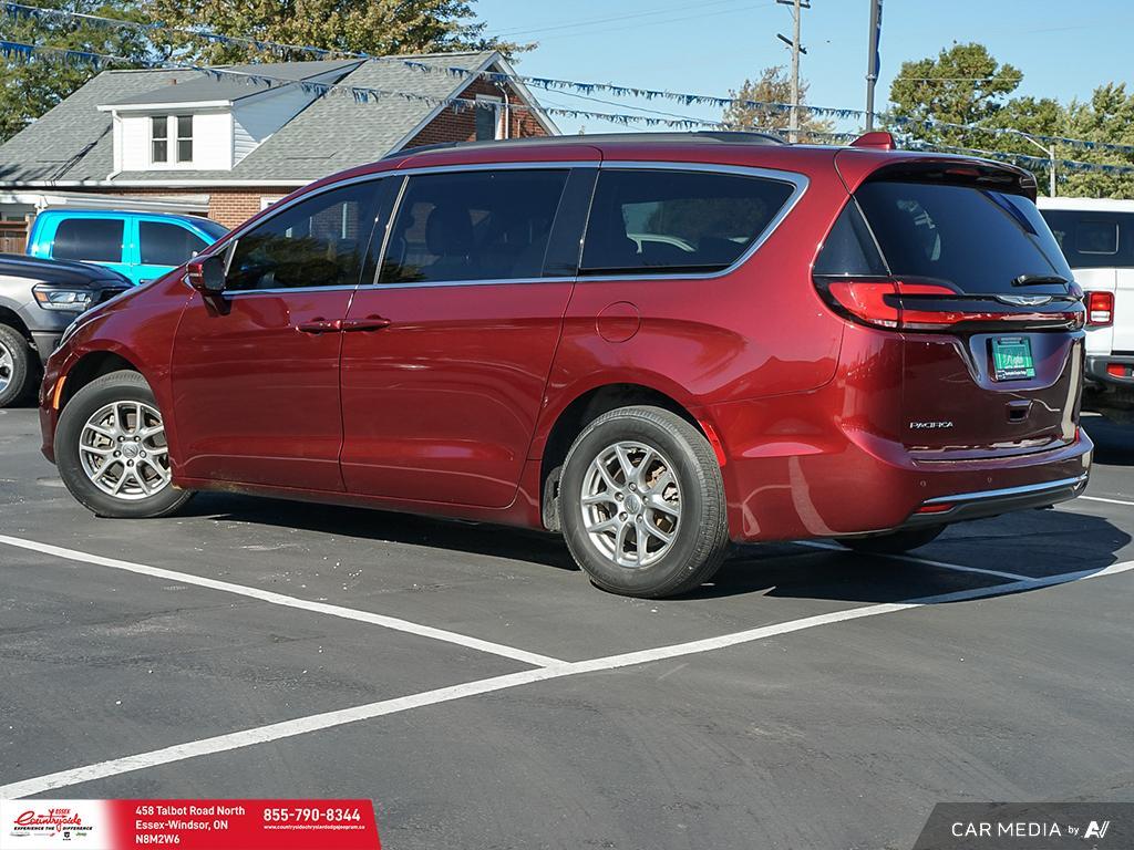 Chrysler Pacifica 2022
